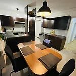 Daheim, In Der Ferne *